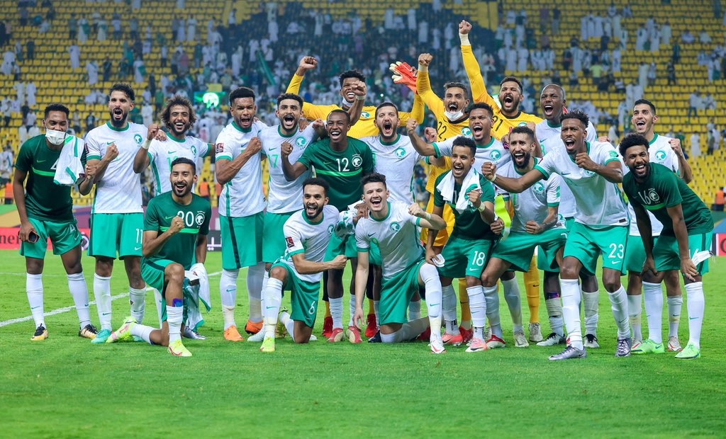 المنتخب السعودي يخطف الأنظار في تصفيات كأس العالم