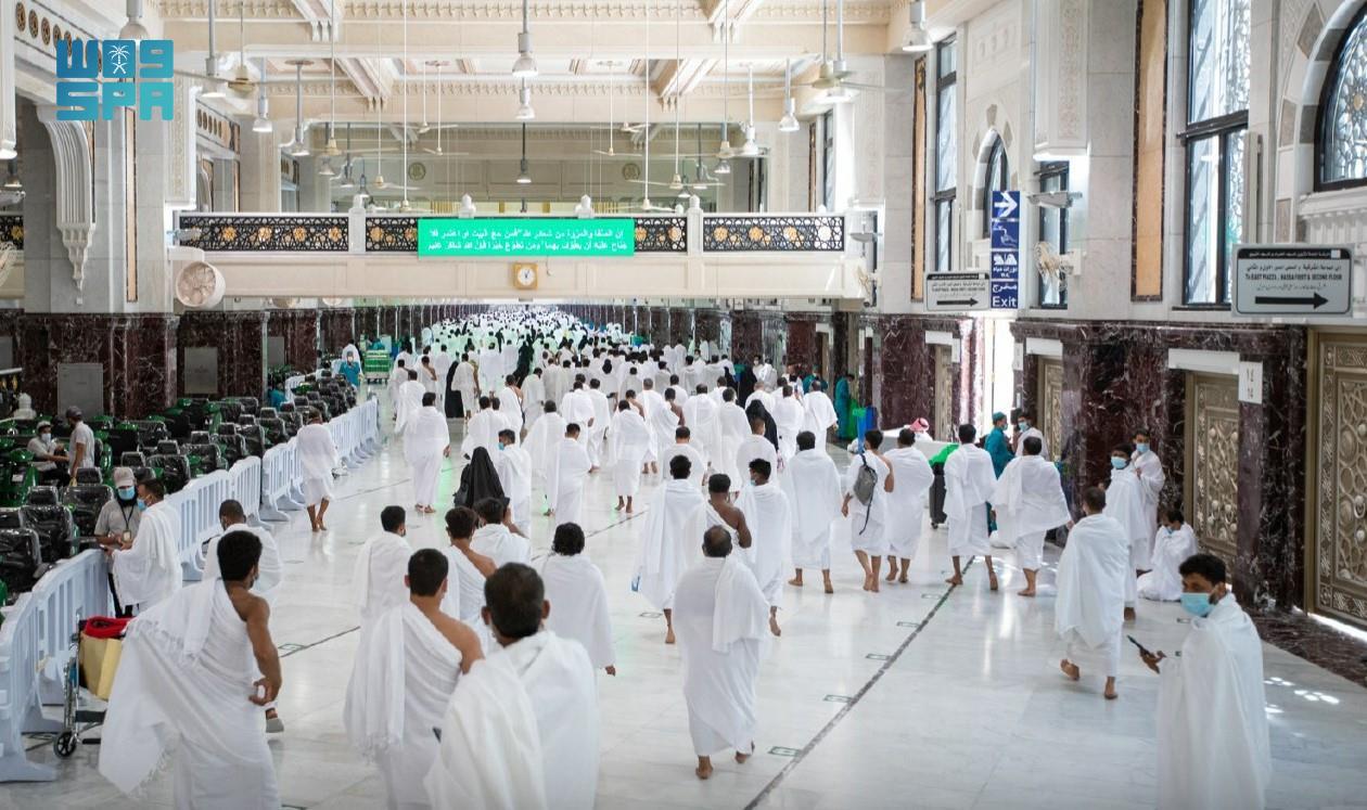 إنهاء الاستعدادات لاستقبال 70 ألف معتمر يوميًا في المسجد الحرام