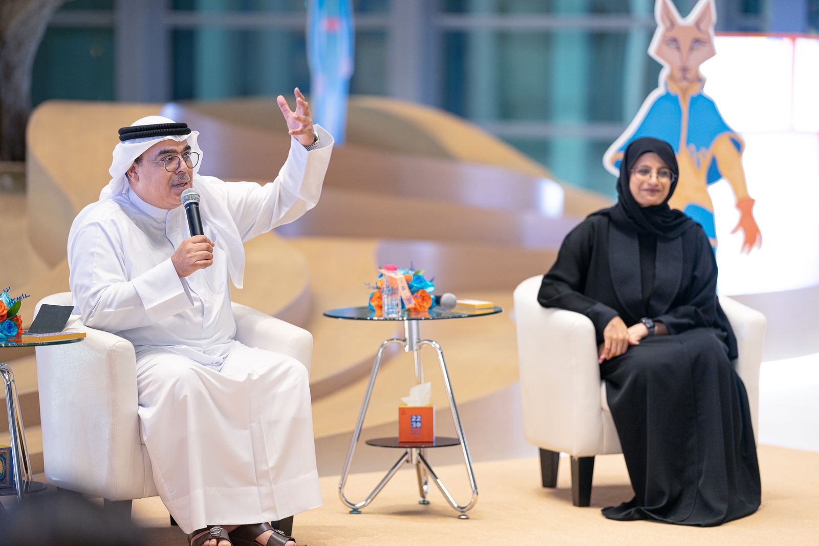 ملتقى الشارقة الدولي للراوي يحتفي بالموروث الحكائي الإماراتي والعربي