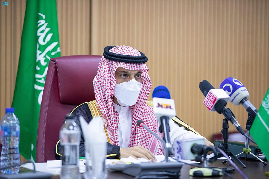 وزير الخارجية يبحث في أبوجا التعاون السعودي النيجيري وتعزيز العمل المشترك