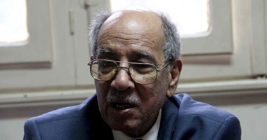 وفاة سياسي كبير شغل عدة مناصب في مصر