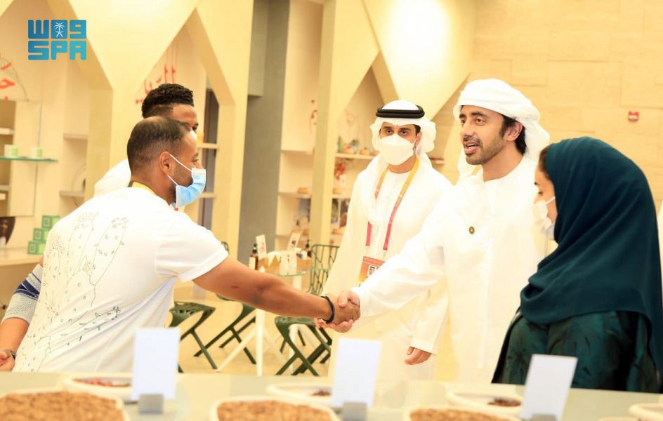 وزير خارجية الإمارات يزور جناح السعودية في إكسبو 2020 دبي