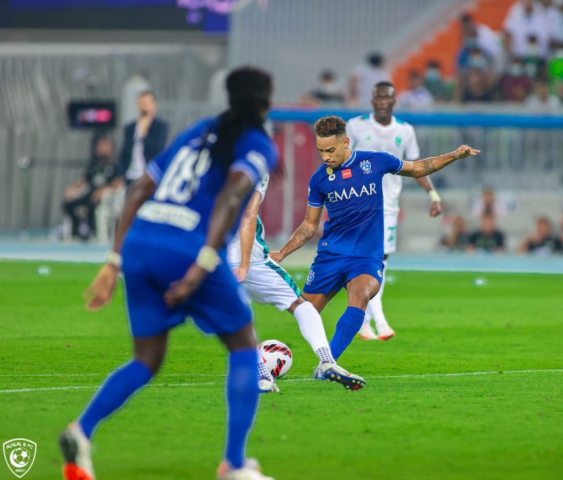 الهلال والأهلي