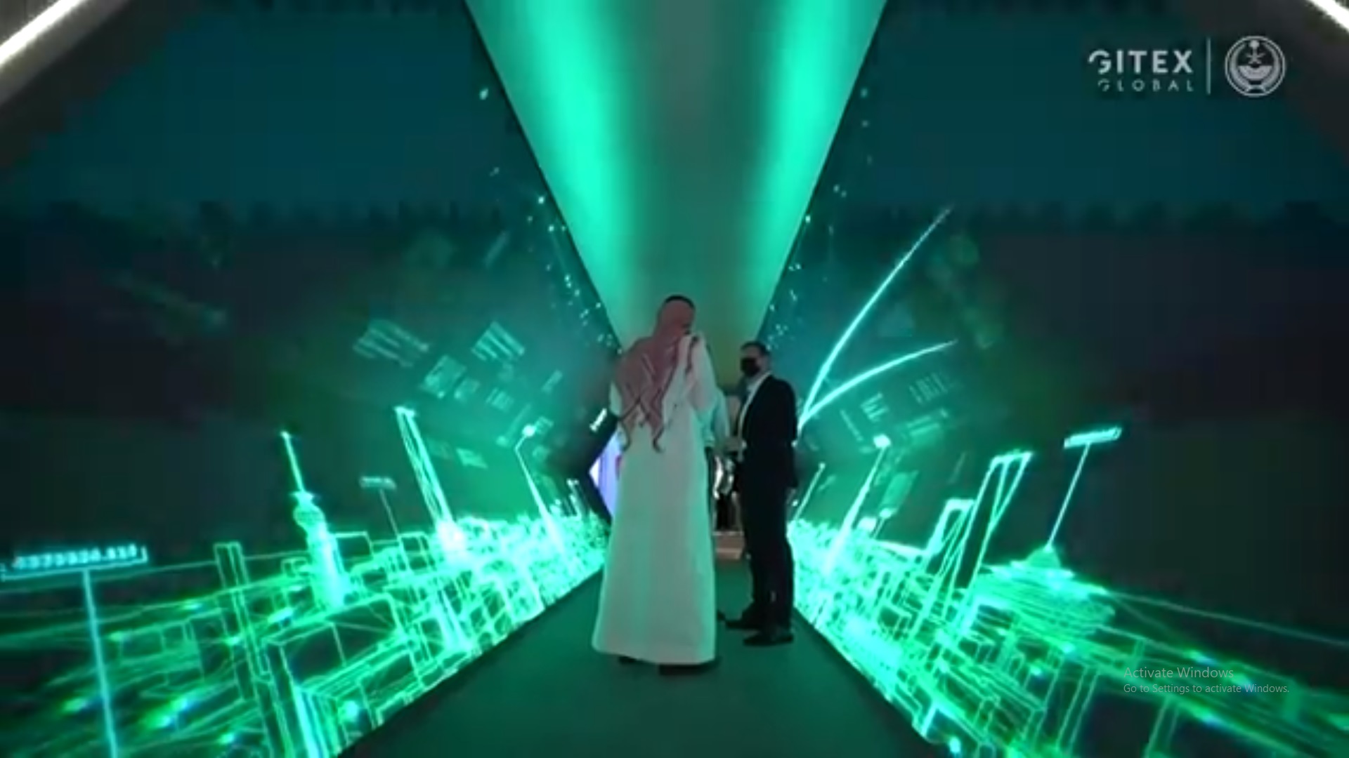 جناح الداخلية في جيتكس دبي يواصل تقديم خدماته