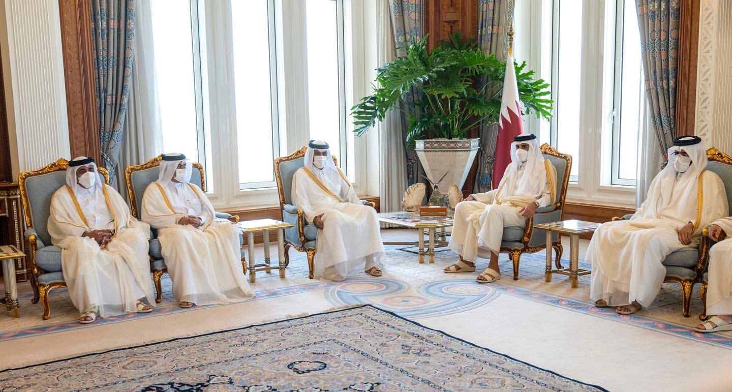 تعديل وزاري في قطر يشمل 13 وزارة