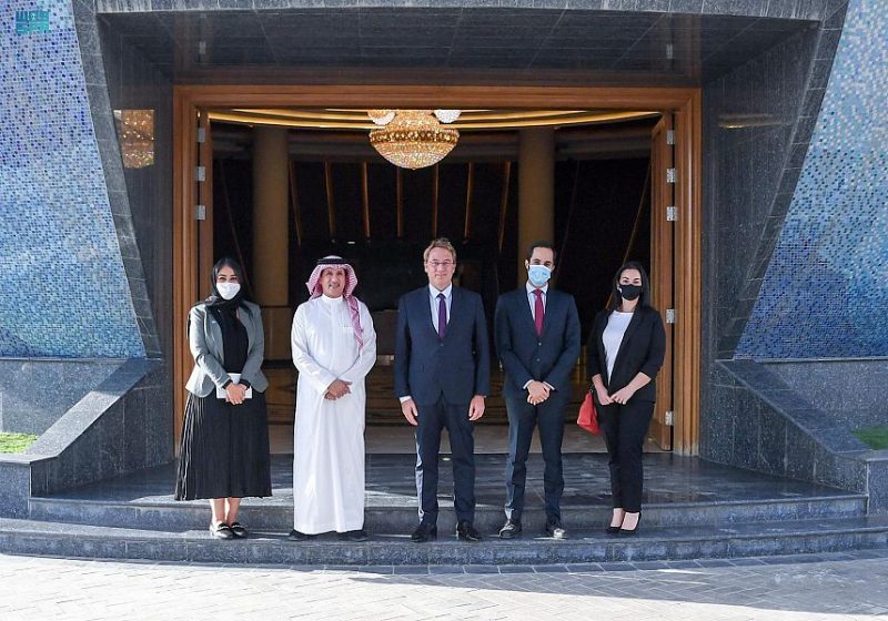 رئيس واس يبحث التعاون الإعلامي مع السفير الفرنسي