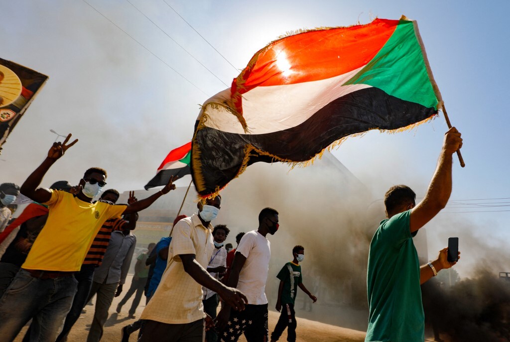 احتجاجات في السودان بعد الإعلان عن مجلس السيادة الجديد