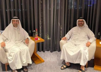 الحجرف يبحث مع وزير دولة الإمارات أولويات العمل الخليجي المشترك وسبل تعزيزها - المواطن