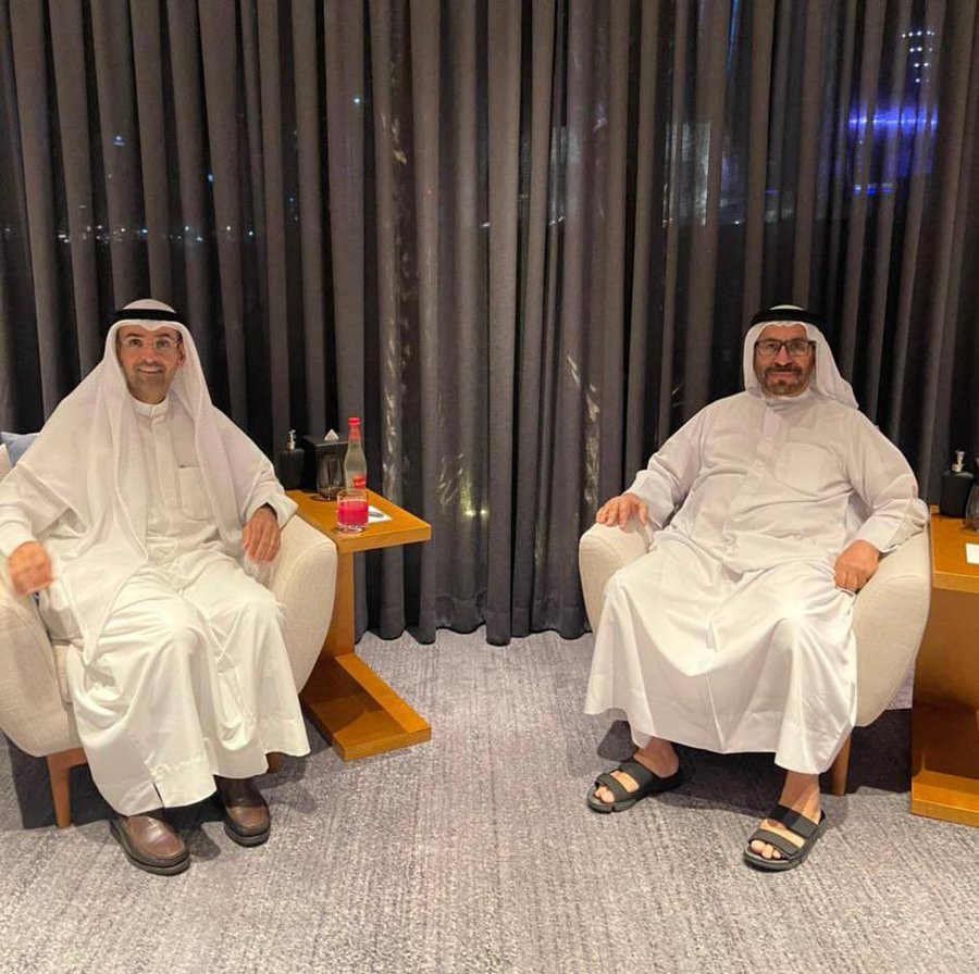الحجرف يبحث مع وزير دولة الإمارات أولويات العمل الخليجي المشترك وسبل تعزيزها