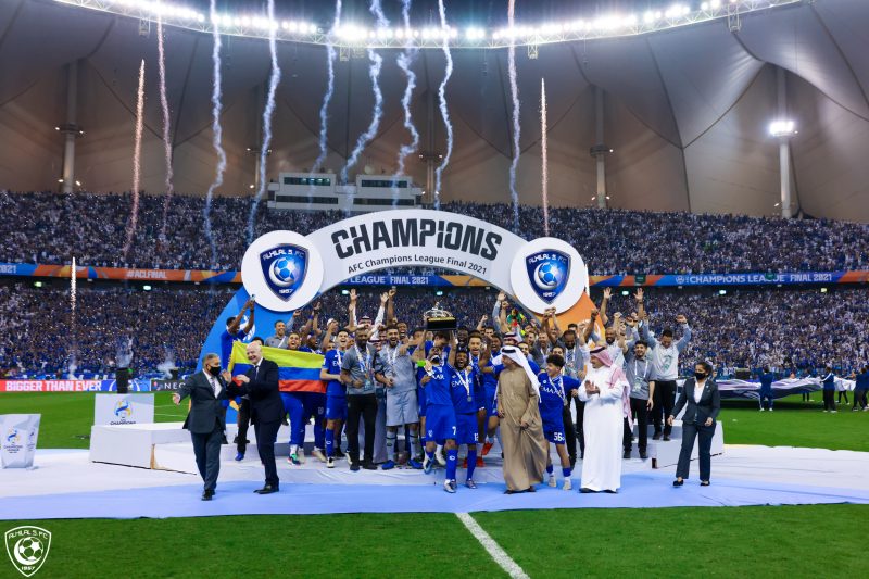 تتويج الهلال بآسيا 2021