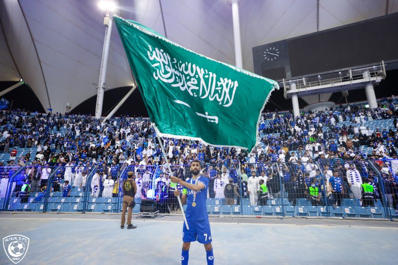 تتويج الهلال بآسيا 2021