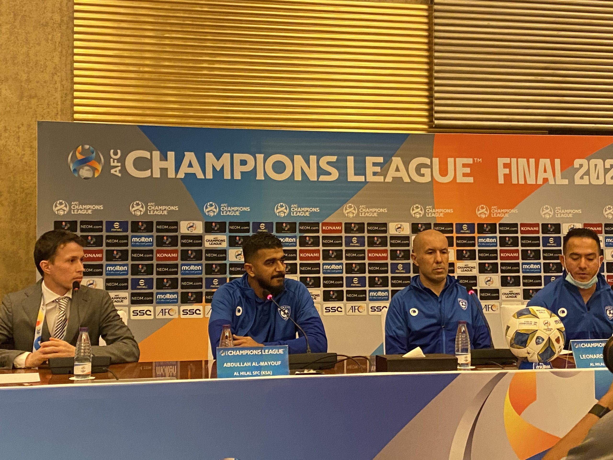 عبدالله المعيوف: غدًا سيعرف الجميع من الهلال