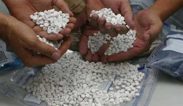 إحباط تهريب أكثر من 19 ألف قرص إمفيتامين مخدر في منطقتين