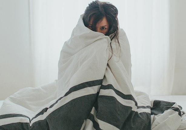 الشعور بالبرد قد يكون دلالة على الإصابة بـ3 أمراض
