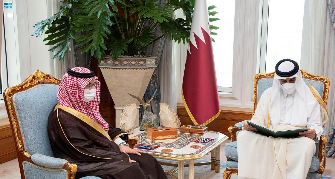 محمد بن سلمان يبعث رسالة إلى أمير قطر
