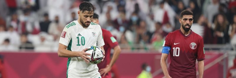 يوسف بلايلي لاعب منتخب الجزائر