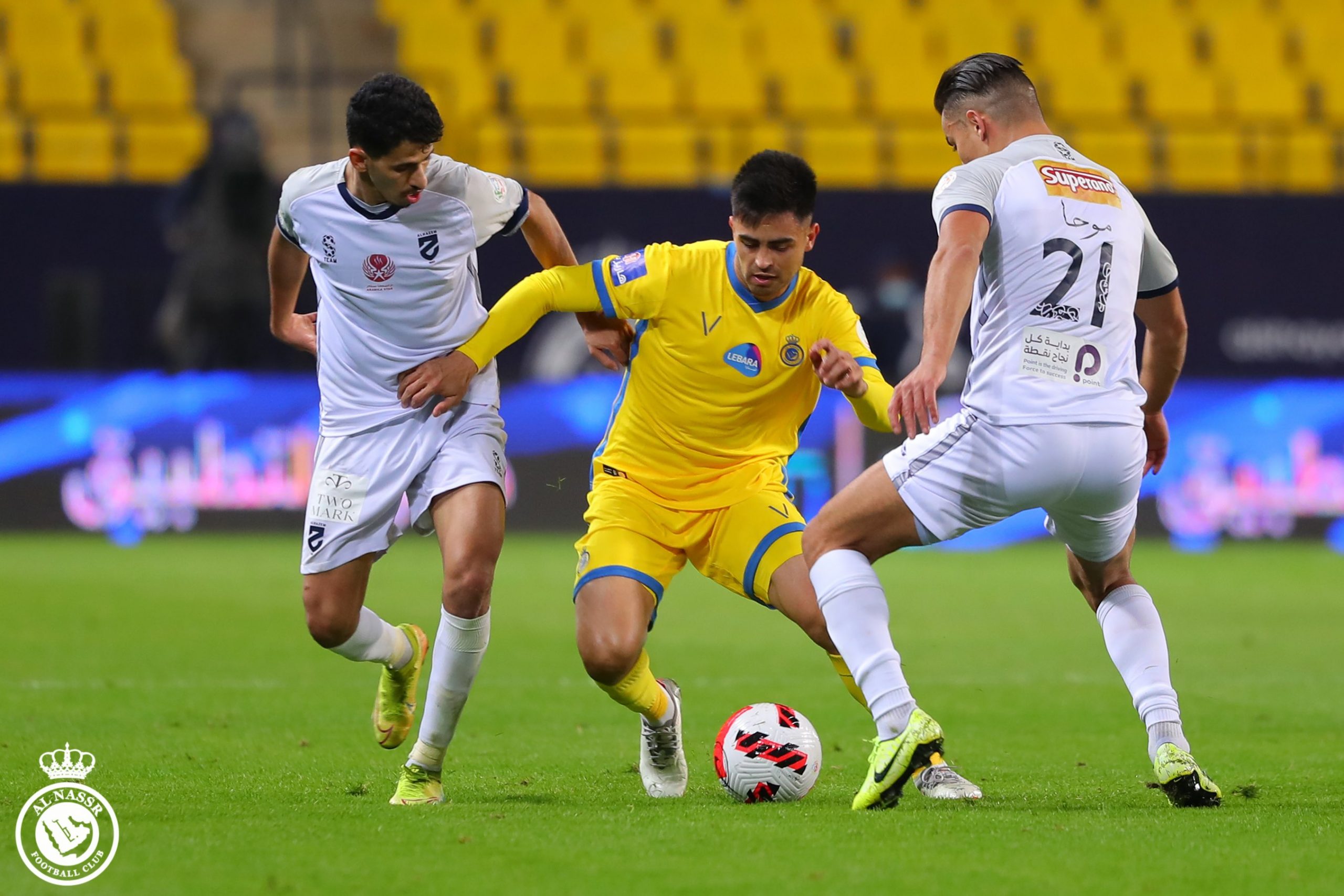 النصر والحزم الأكثر تسجيلًا من خارج منطقة الجزاء