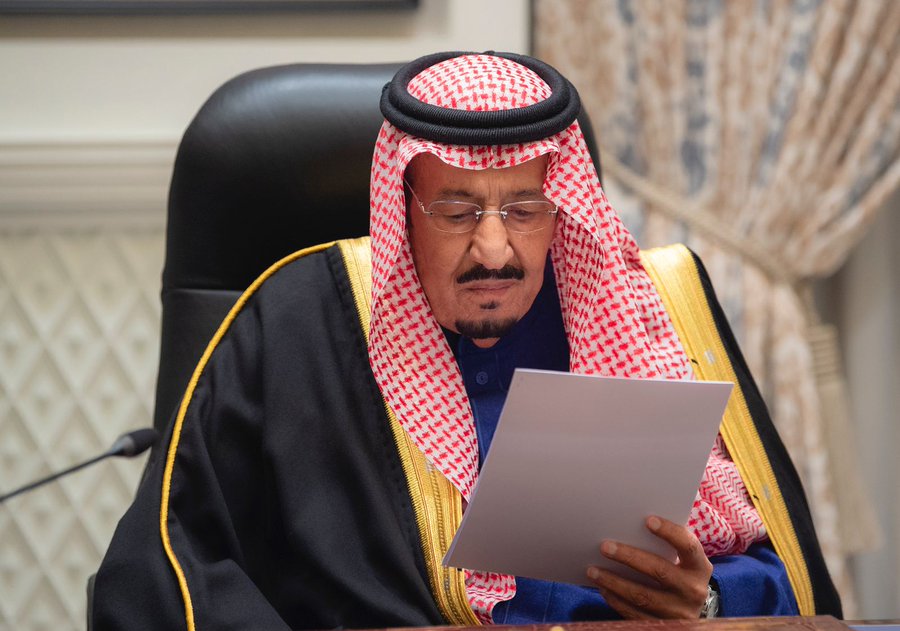 الملك سلمان يخاطب الشعب : المشاريع الضخمة التي تم إطلاقها ستوفر فرص عمل عديدة