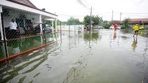 فيضانات تجلي 22 ألف شخص بماليزيا.. الأسوأ منذ 7 سنوات