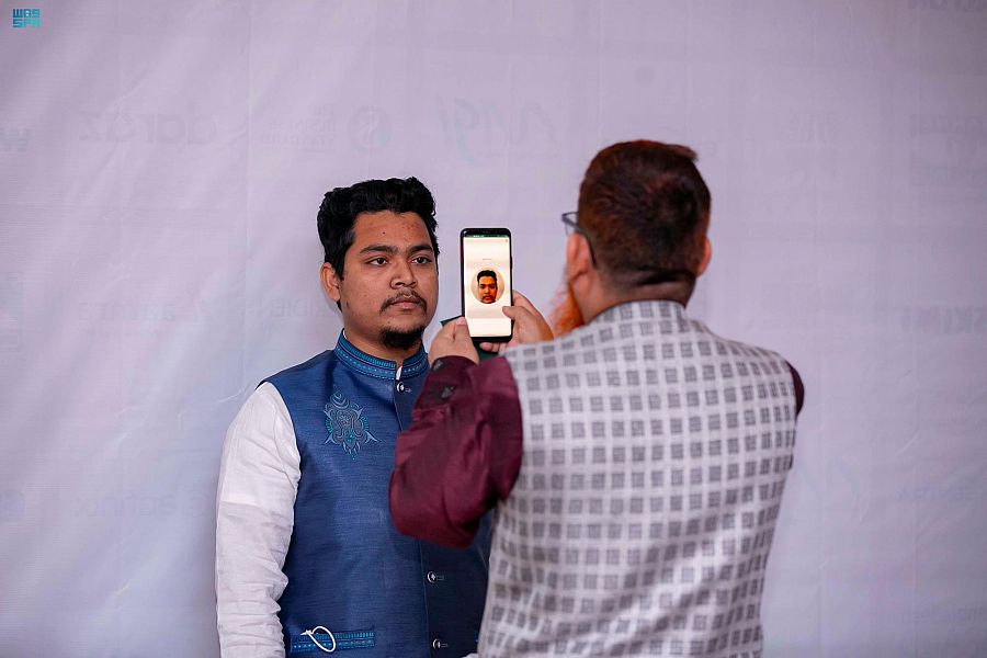 تدشين التسجيل الذاتي للخصائص الحيوية عبر الهواتف في بنغلاديش