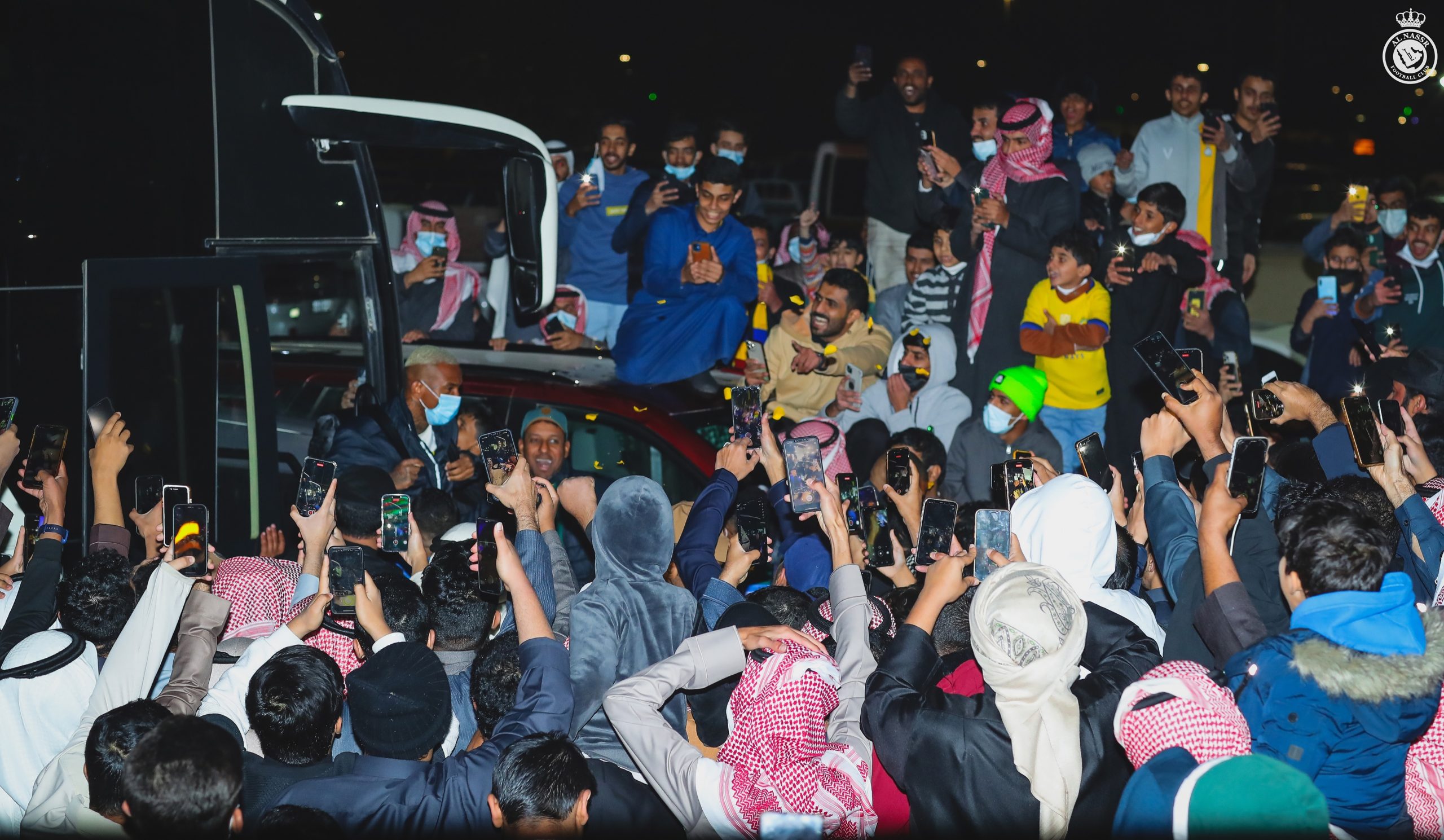 الجماهير تُحفز لاعبي النصر