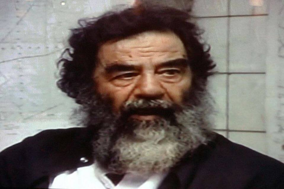 تفاصيل ليلة أسر صدام حسين ولحظات ما قبل الإعدام