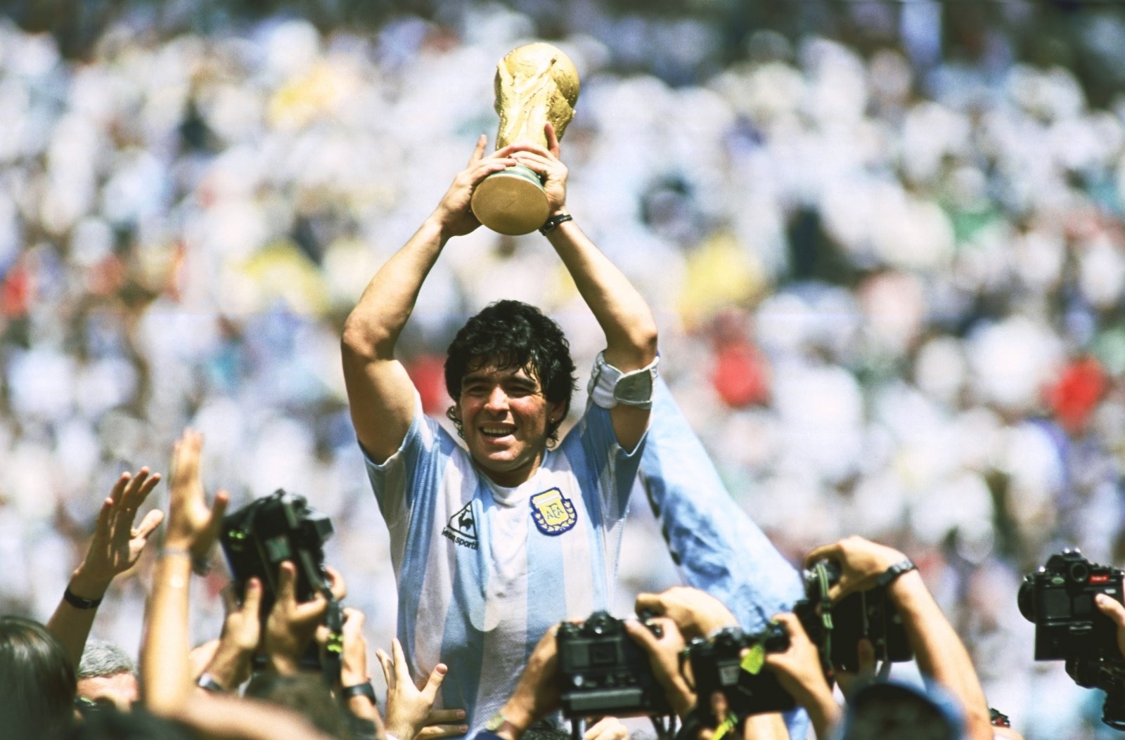 قبل كأس مارادونا.. أبرز أرقام أسطورة الأرجنتين