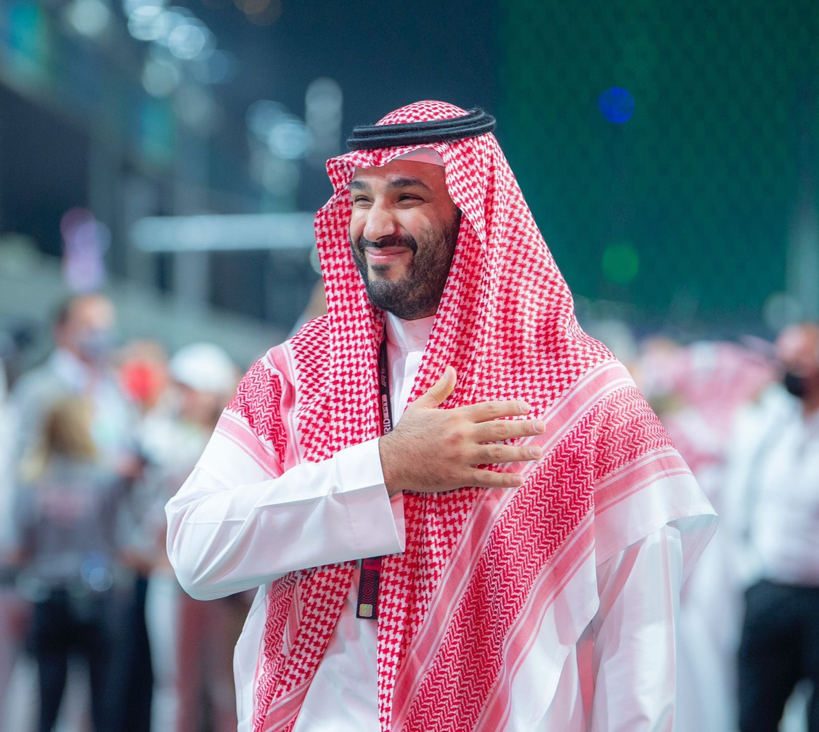 محمد بن سلمان .. حضور من ذهب