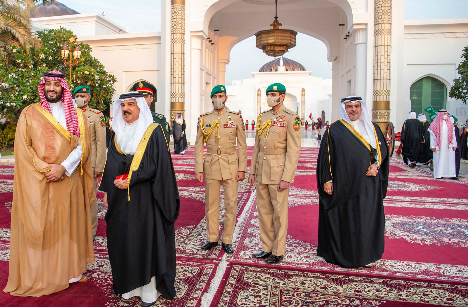 زيارة ولي العهد إلى البحرين فصل جديد من التعاون المثمر