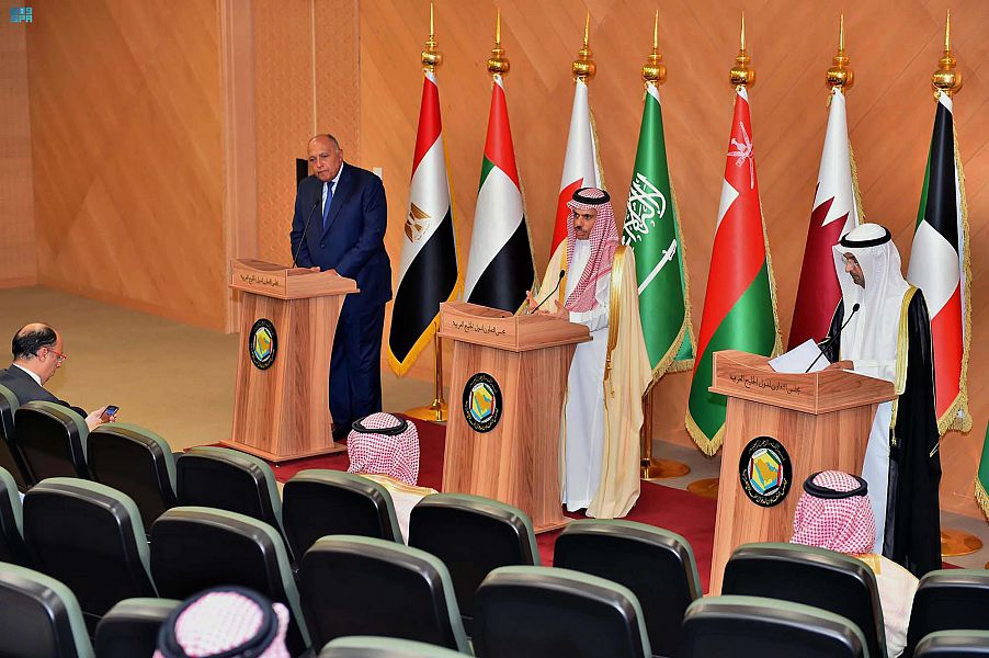 وزير الخارجية: حريصون على أمن وسلامة الخليج والمنطقة