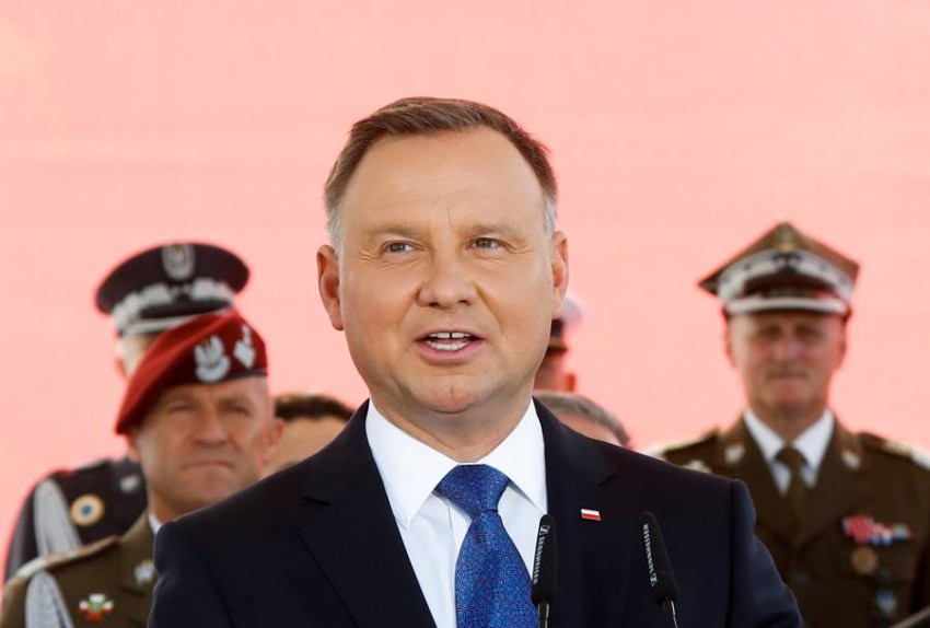إصابة رئيس بولندا ووزير خارجية بلغاريا بفيروس كورونا
