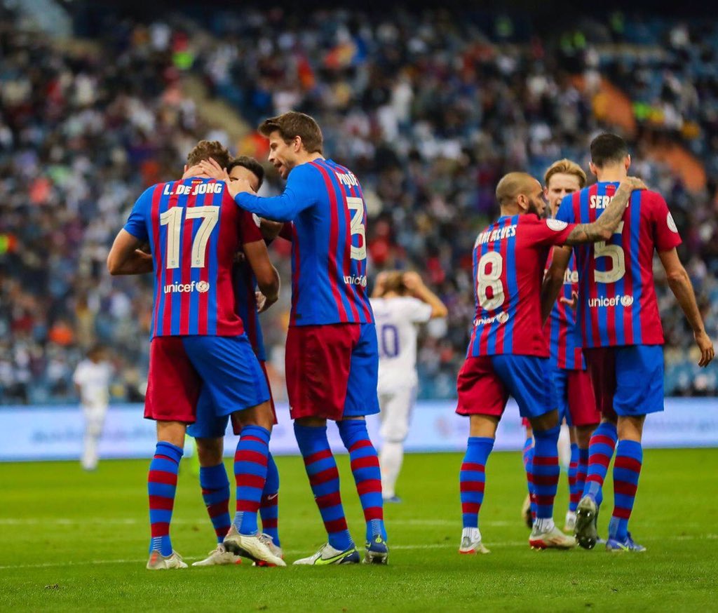 10 لاعبين يخوضون كلاسيكو برشلونة وريال مدريد بالبيرنابيو للمرة الأولى