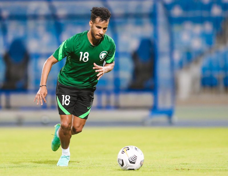 عبدالرحمن غريب لاعب الأهلي والمنتخب السعودي