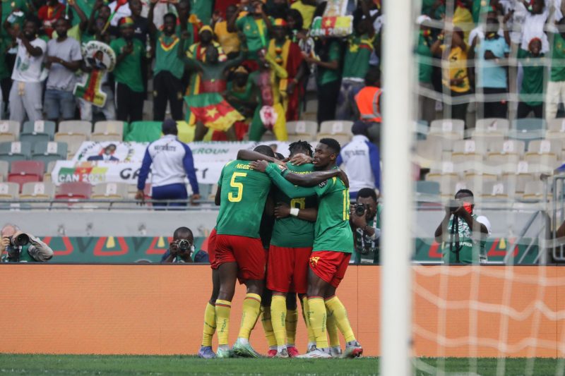 الكاميرون ضد جامبيا
