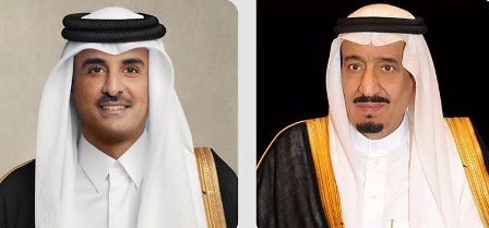 أمير قطر ونائبه يهنئان الملك سلمان بمناسبة يوم التأسيس