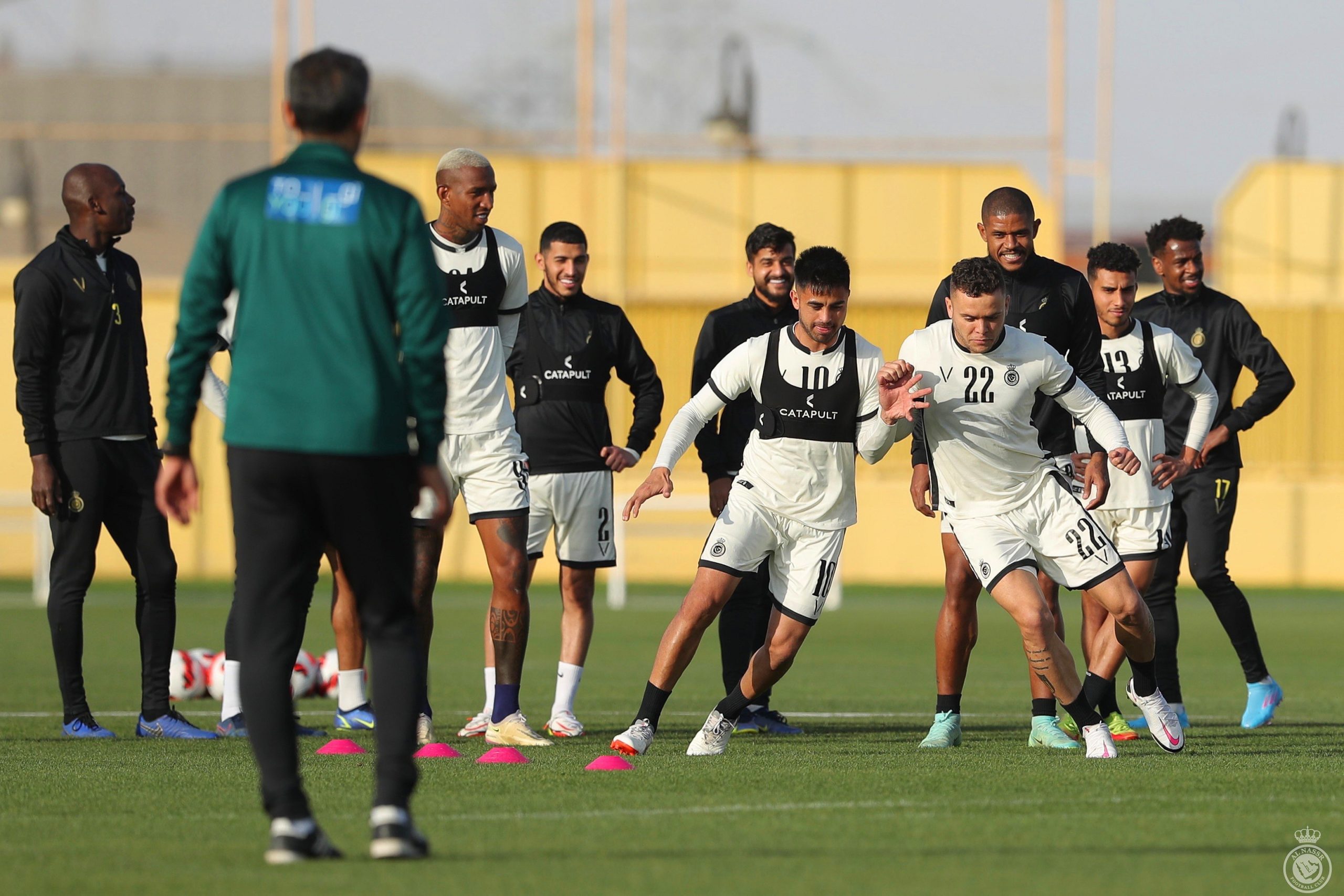 تحذير لرباعي النصر قبل مواجهة الطائي بـ دوري المحترفين السعودي