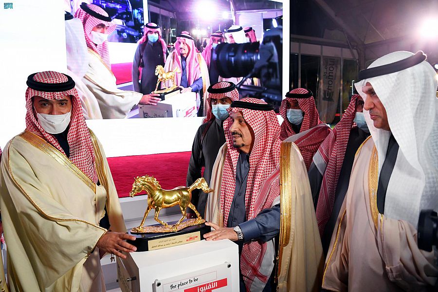 أمير الرياض يرعى حفل وضع حجر الأساس لمشروع الأفنيوز بـ14مليار ريال