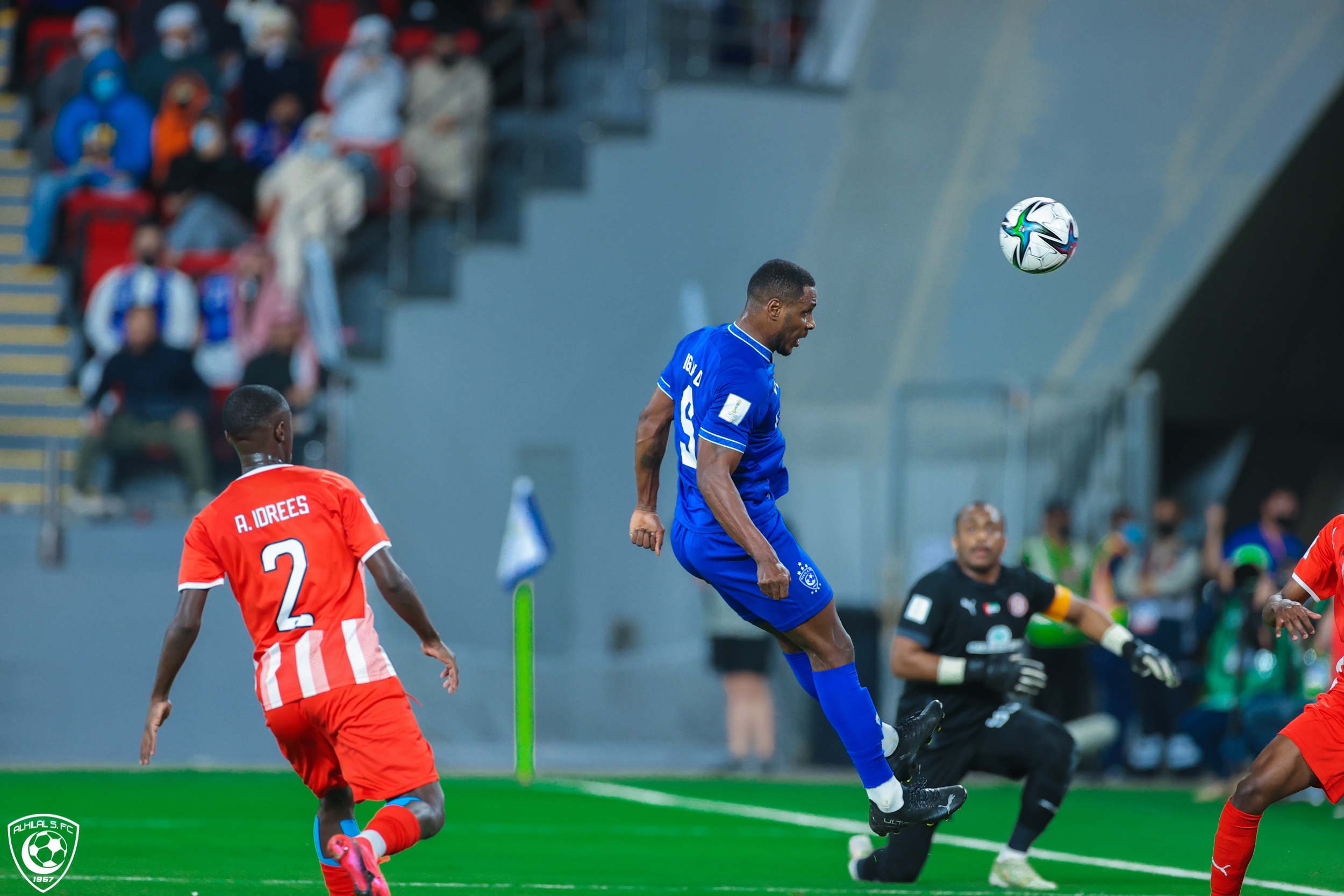 الهلال يتقدم على الجزيرة الإماراتي بالشوط الأول