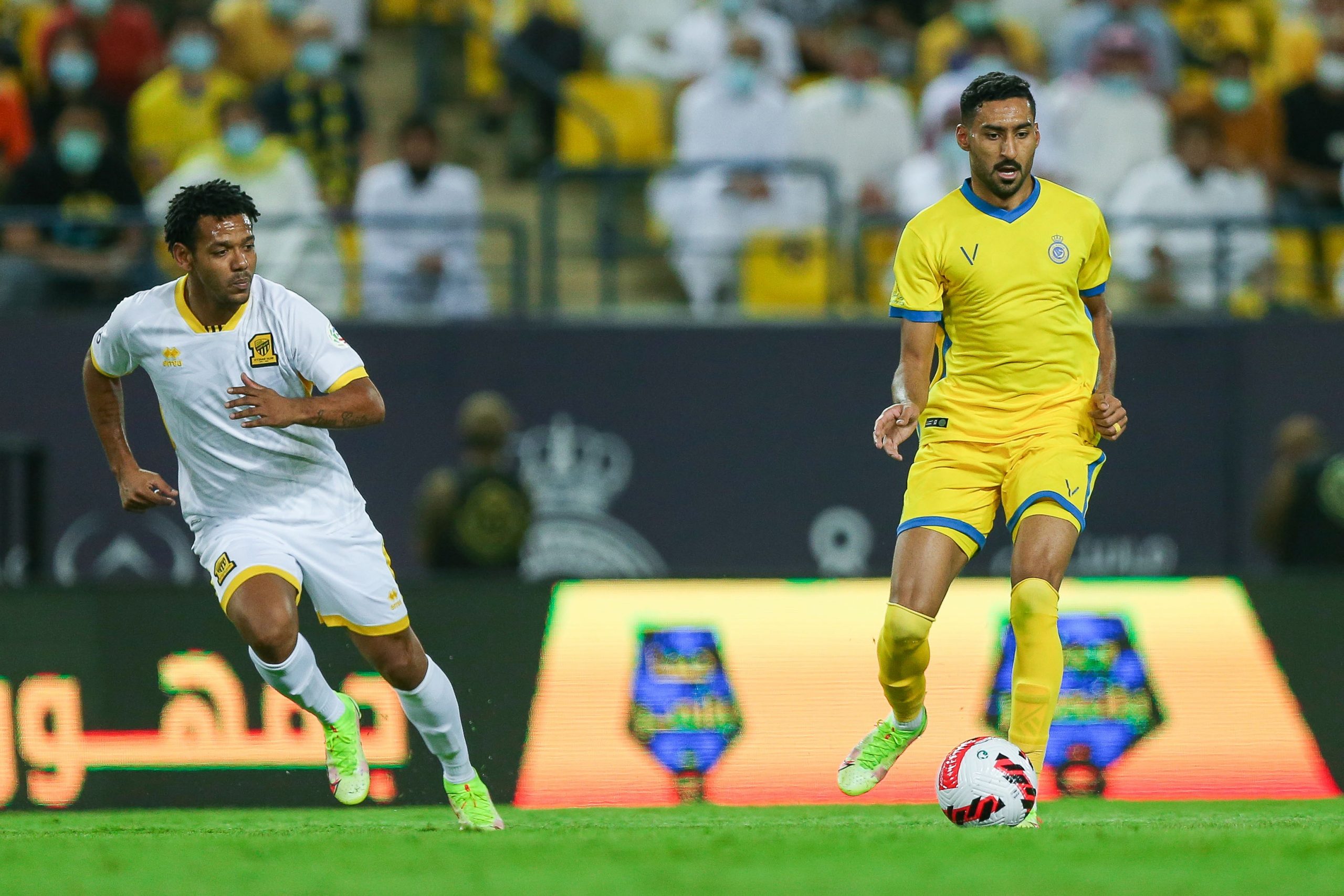 8 أرقام تشعل كلاسيكو النصر والاتحاد