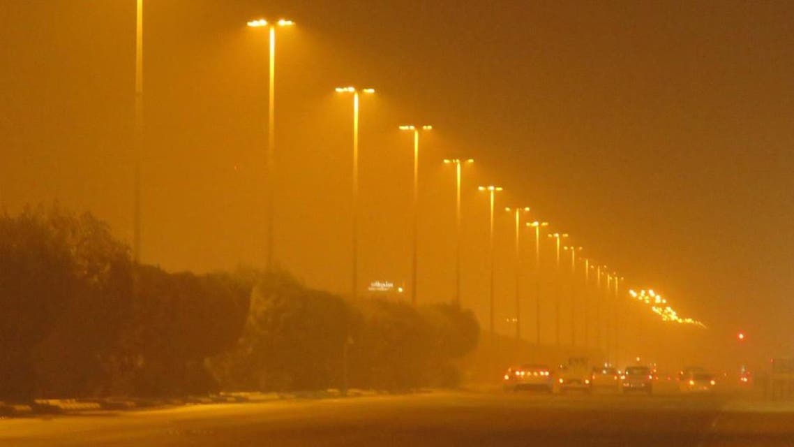 رياح وغبار على الرياض حتى العاشرة مساء