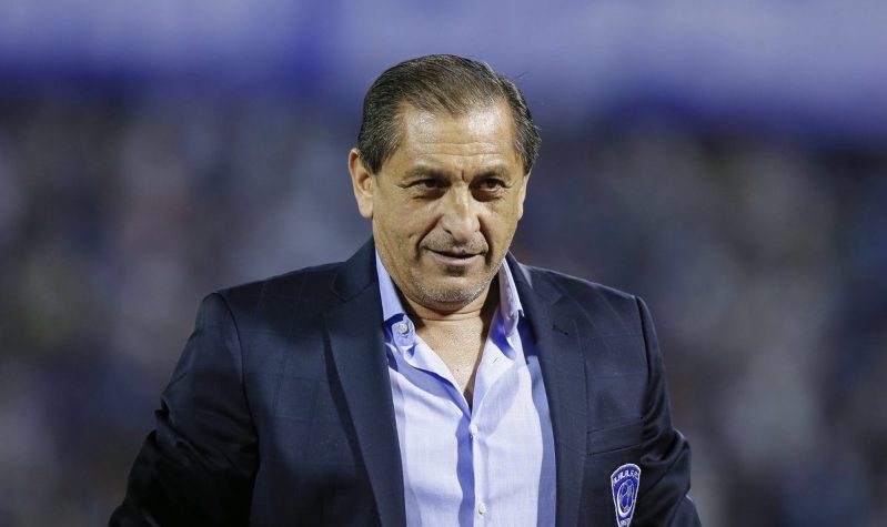 مدرب الهلال السابق