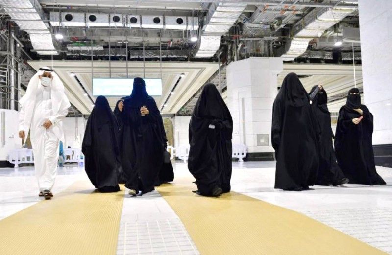 السديس: تمكين المرأة السعودية في الحرمين الشريفين خطوة غير مسبوقة