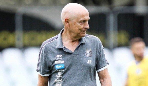 رسميًّا .. جوزفالدو فيريرا يعود لتدريب الزمالك