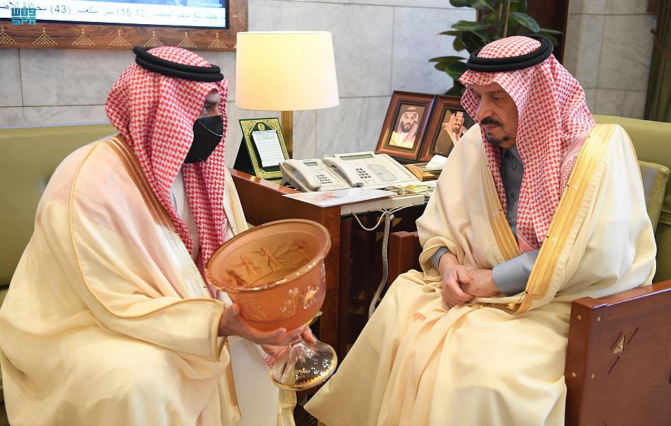 أمير الرياض يشدد على حماية الثروة البيئية بالمنطقة