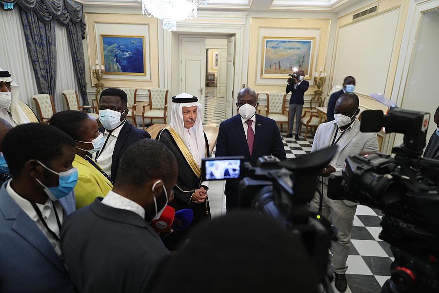 أنغولا تدعم طلب السعودية استضافة إكسبو 2030
