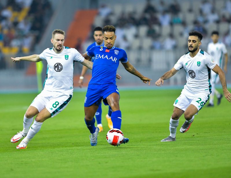 الهلال والأهلي