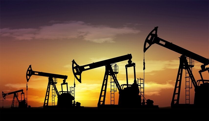 خسارة فصلية تنتظر النفط