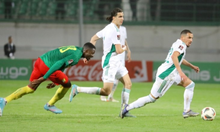 الجزائر تشكو حكم مباراة الكاميرون