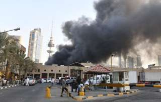 بالفيديو.. 14 إصابة نتيجة حريق سوق المباركية بالكويت