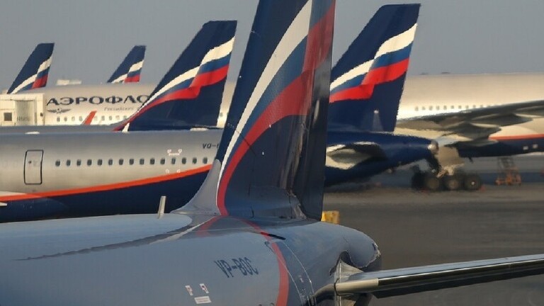 رئيس الوزراء الروسي: بعض شركات الطيران أصبحت عاجزة